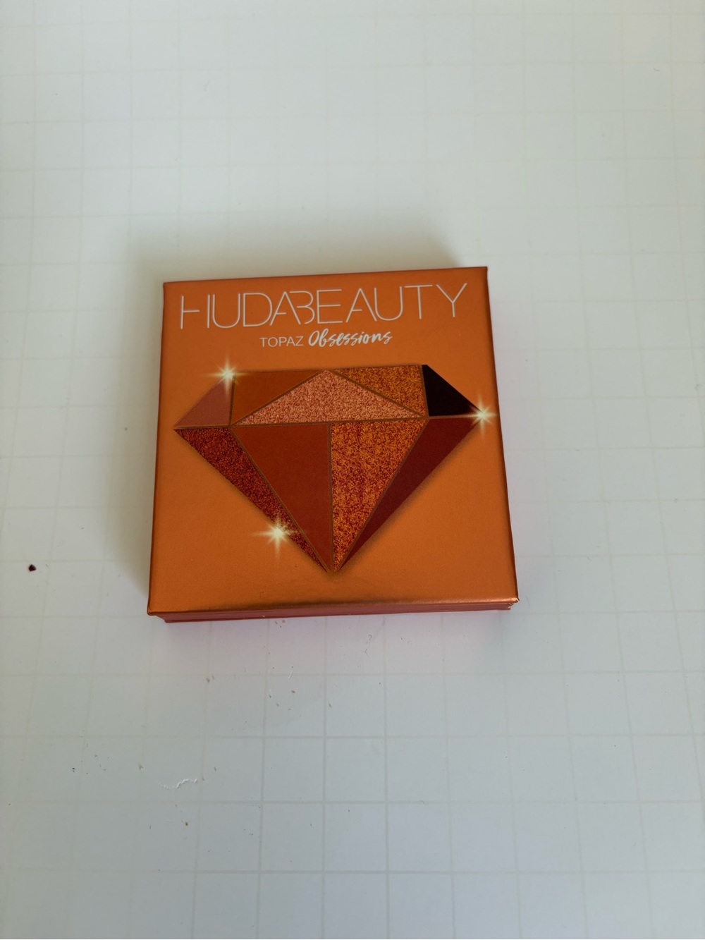 HUDA BEAUTY Topaz Obsessions Mini Eyeshadow Palette - Orange Metallic